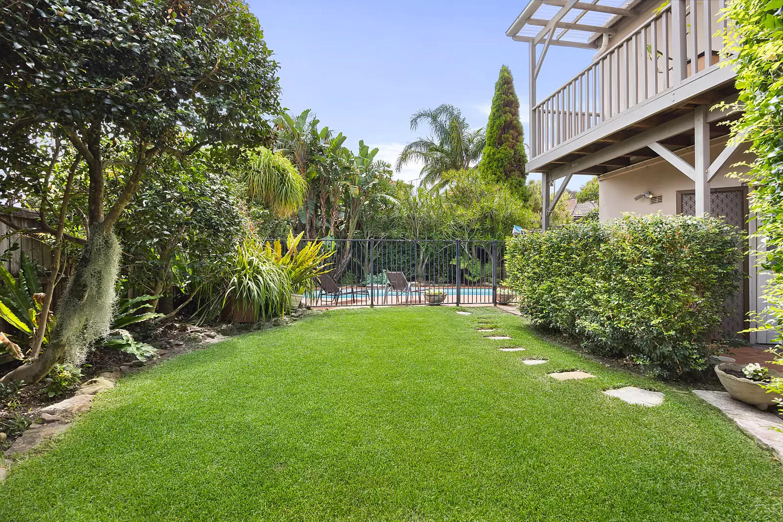 22 Gale Road, Maroubra Sold by Sydney Sotheby's International Realty - image 1