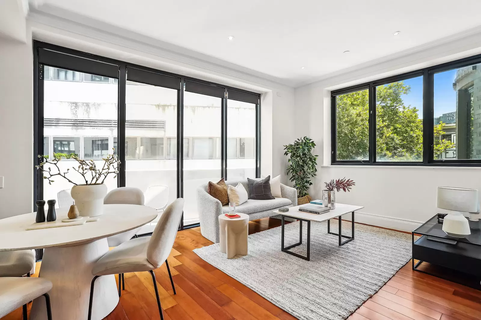 204/13-15 Bayswater Road, Potts Point Sold by Sydney Sotheby's International Realty - image 1
