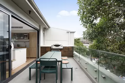 9/265 Crown Street, Surry Hills Sold by Sydney Sotheby's International Realty