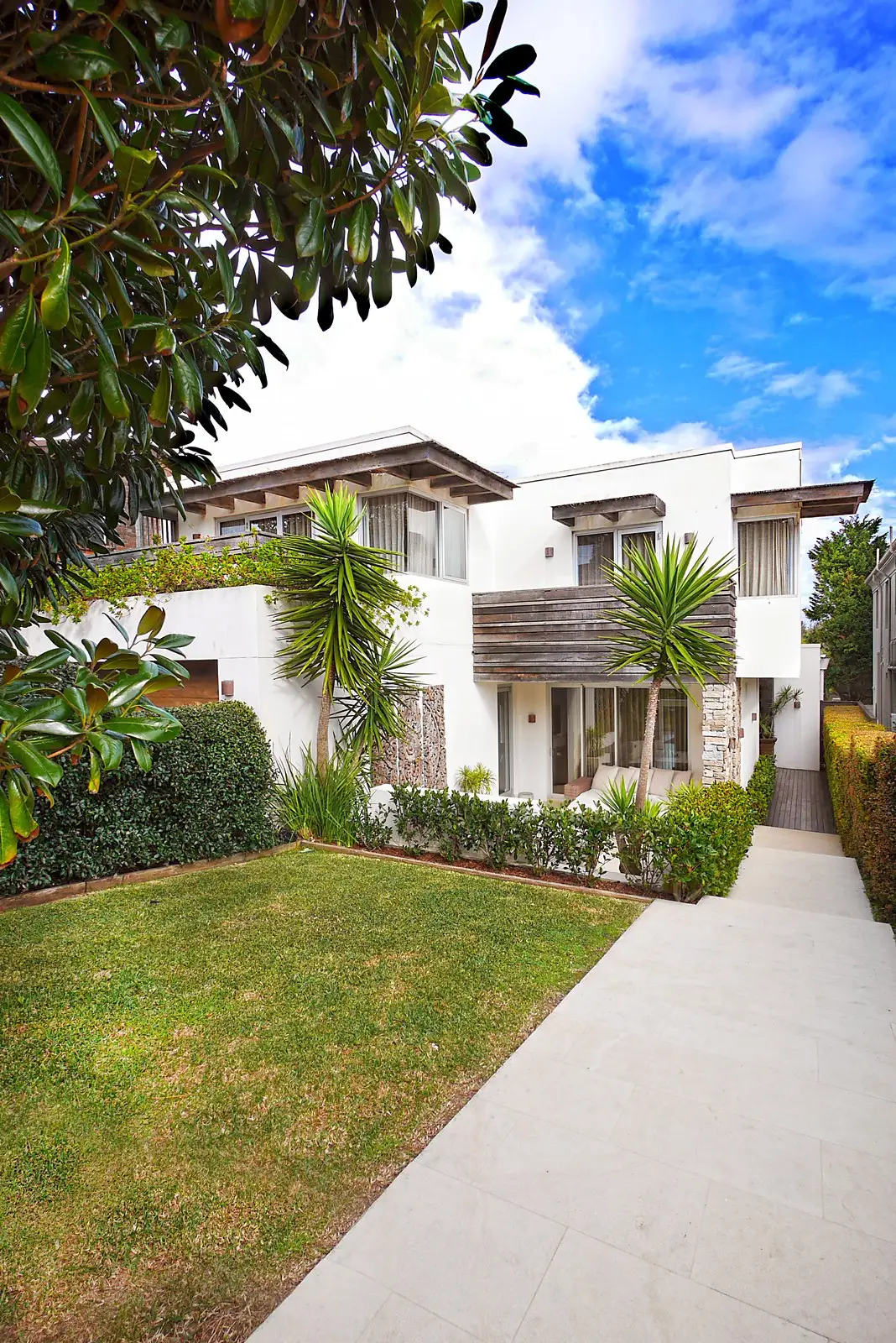 153 Dover Road, Dover Heights Sold by Sydney Sotheby's International Realty - image 1