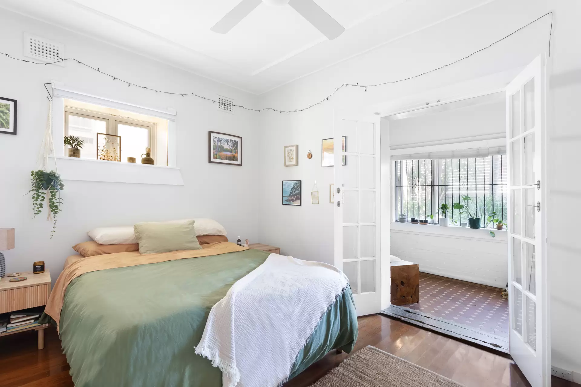 1/118 Curlewis Street, Bondi Beach Sold by Sydney Sotheby's International Realty - image 1