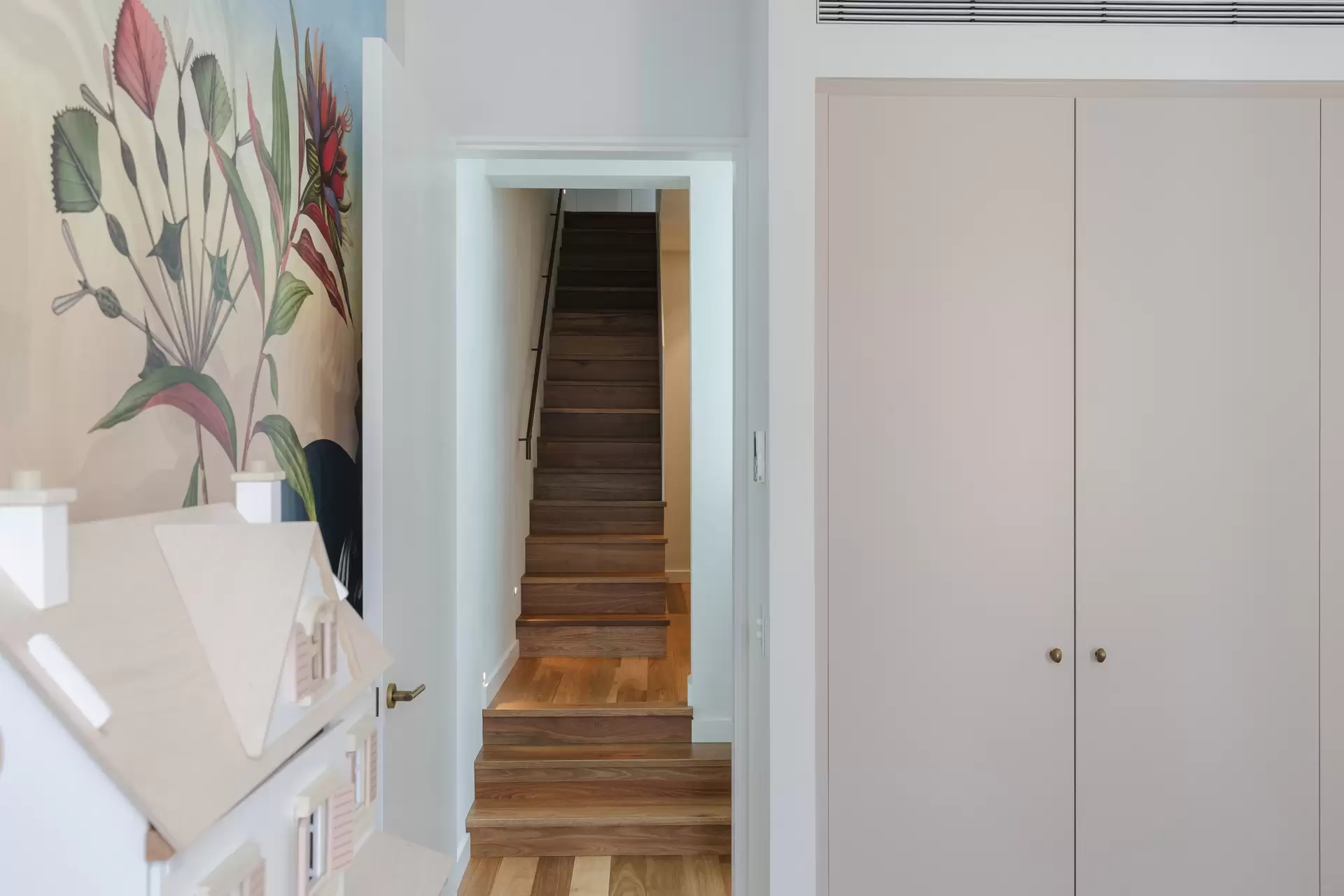 93 Stanley Street, Darlinghurst Sold by Sydney Sotheby's International Realty - image 1