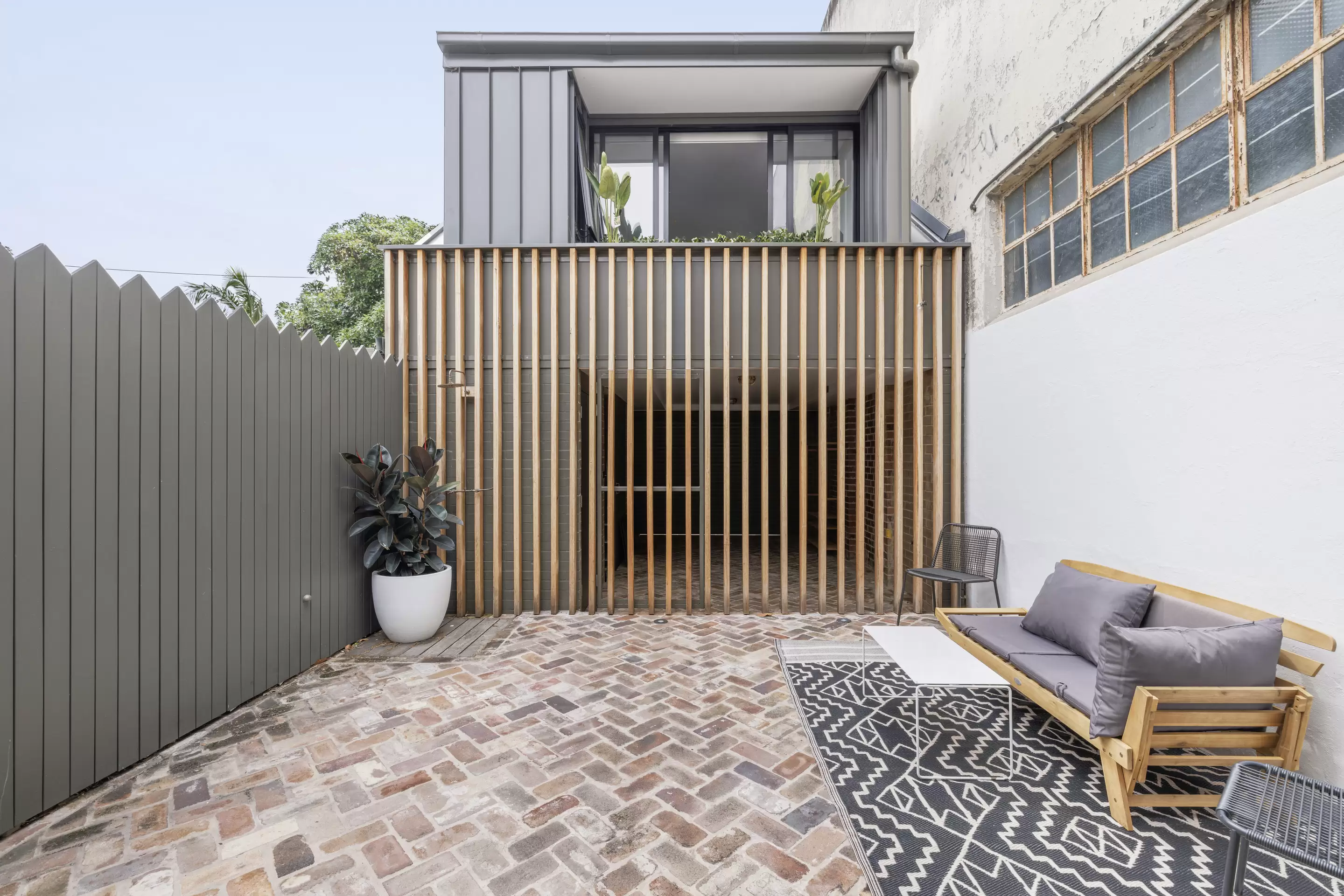 720 Bourke Street, Redfern Sold by Sydney Sotheby's International Realty - image 11