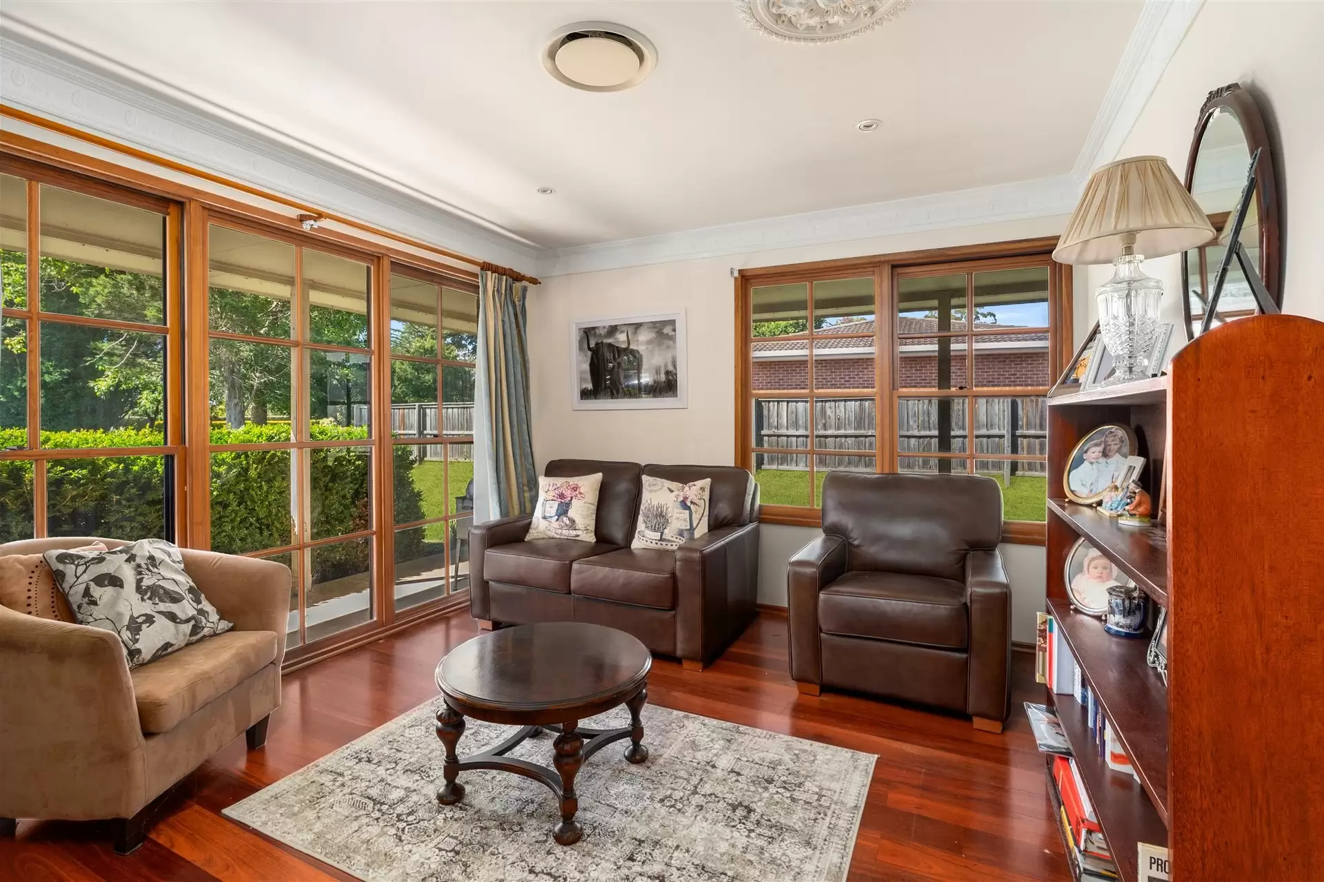 8 Eridge Park Road, Burradoo Sold by Sydney Sotheby's International Realty - image 4