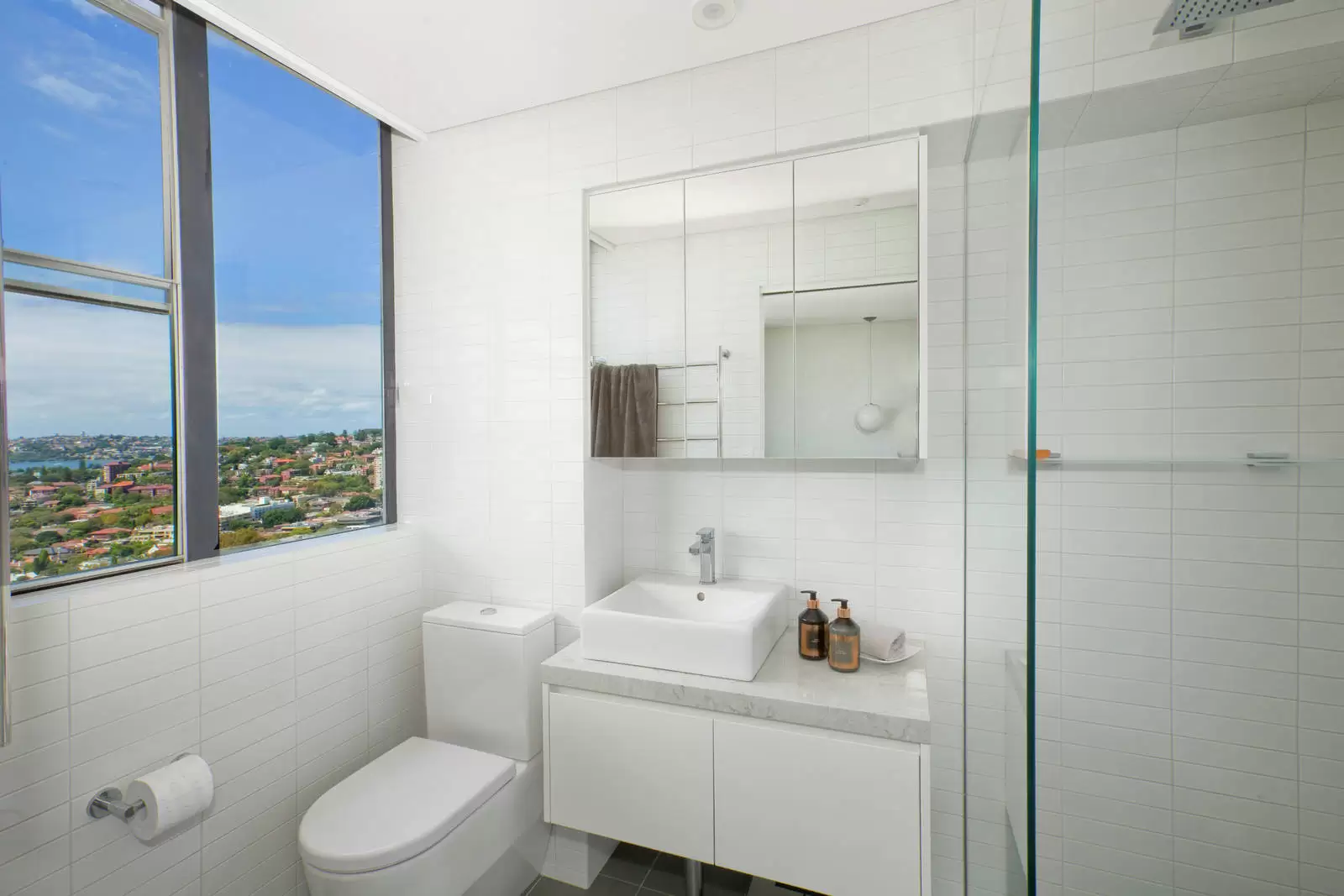 19G/3 Darling Point Road, Darling Point Leased by Sydney Sotheby's International Realty - image 11