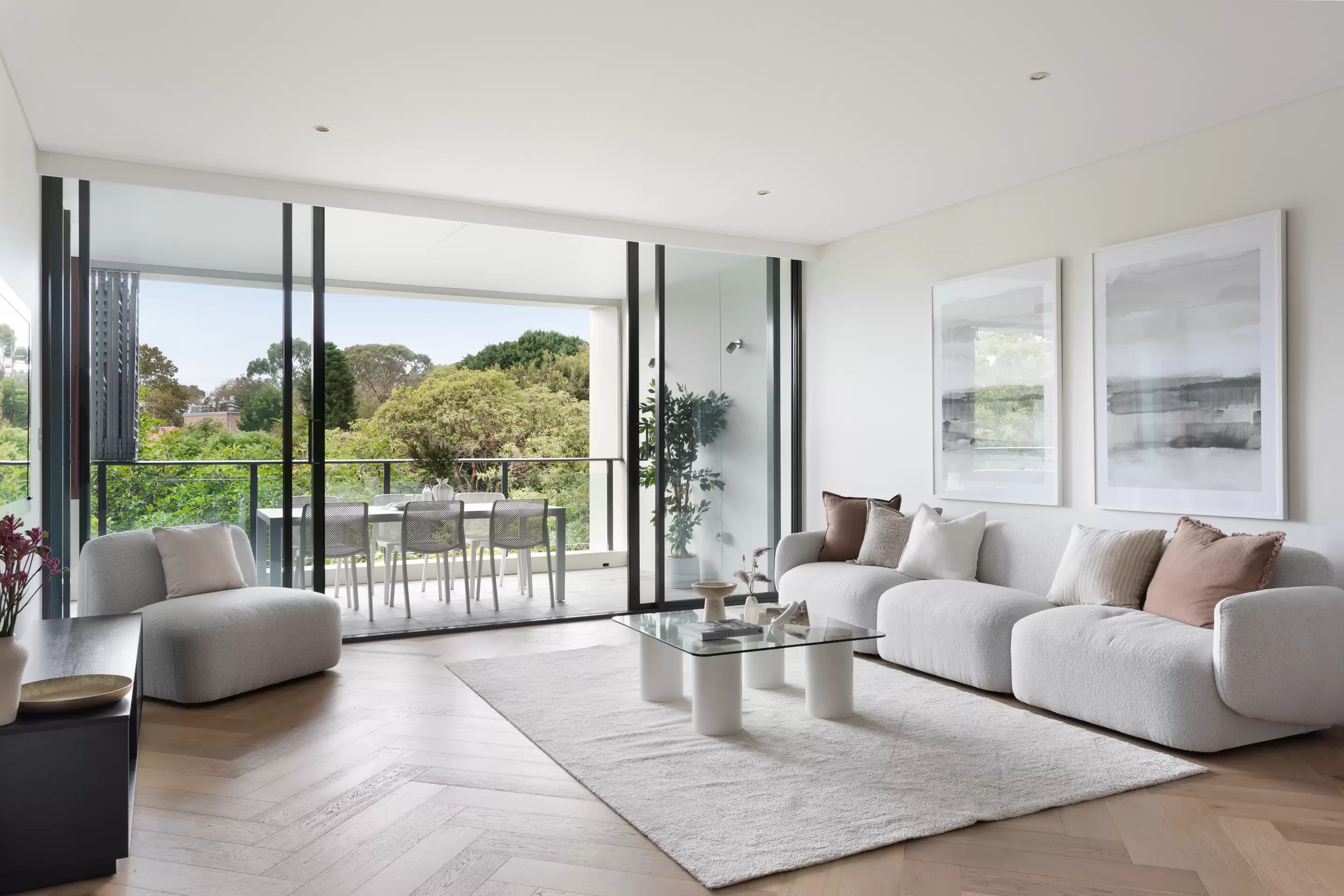 35/16 Neild Avenue, Darlinghurst Sold by Sydney Sotheby's International Realty - image 1