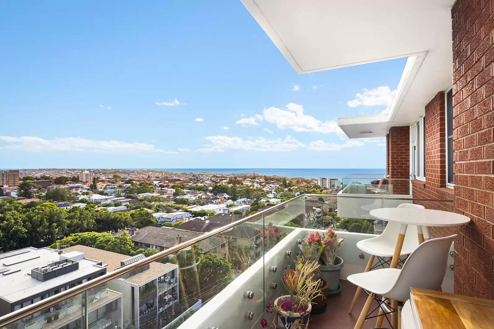 28/205 Birrell Street, Waverley Sold by Sydney Sotheby's International Realty - image 1