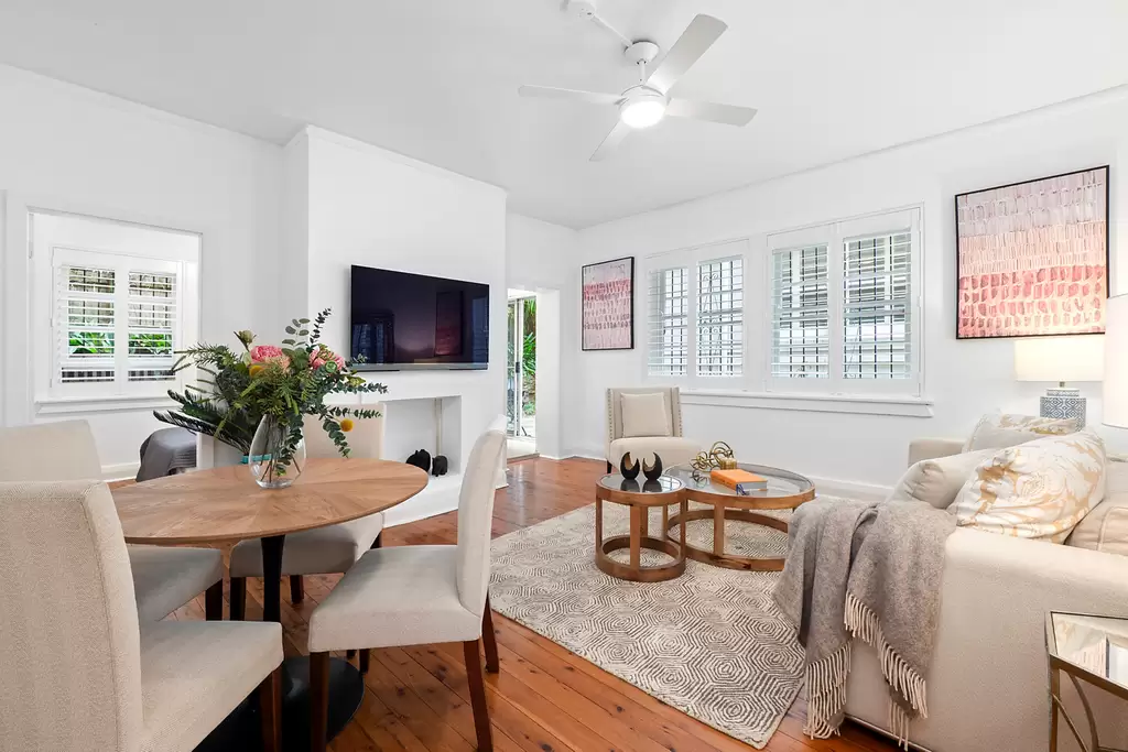 2/24 Cooper Street, Double Bay Sold by Sydney Sotheby's International Realty