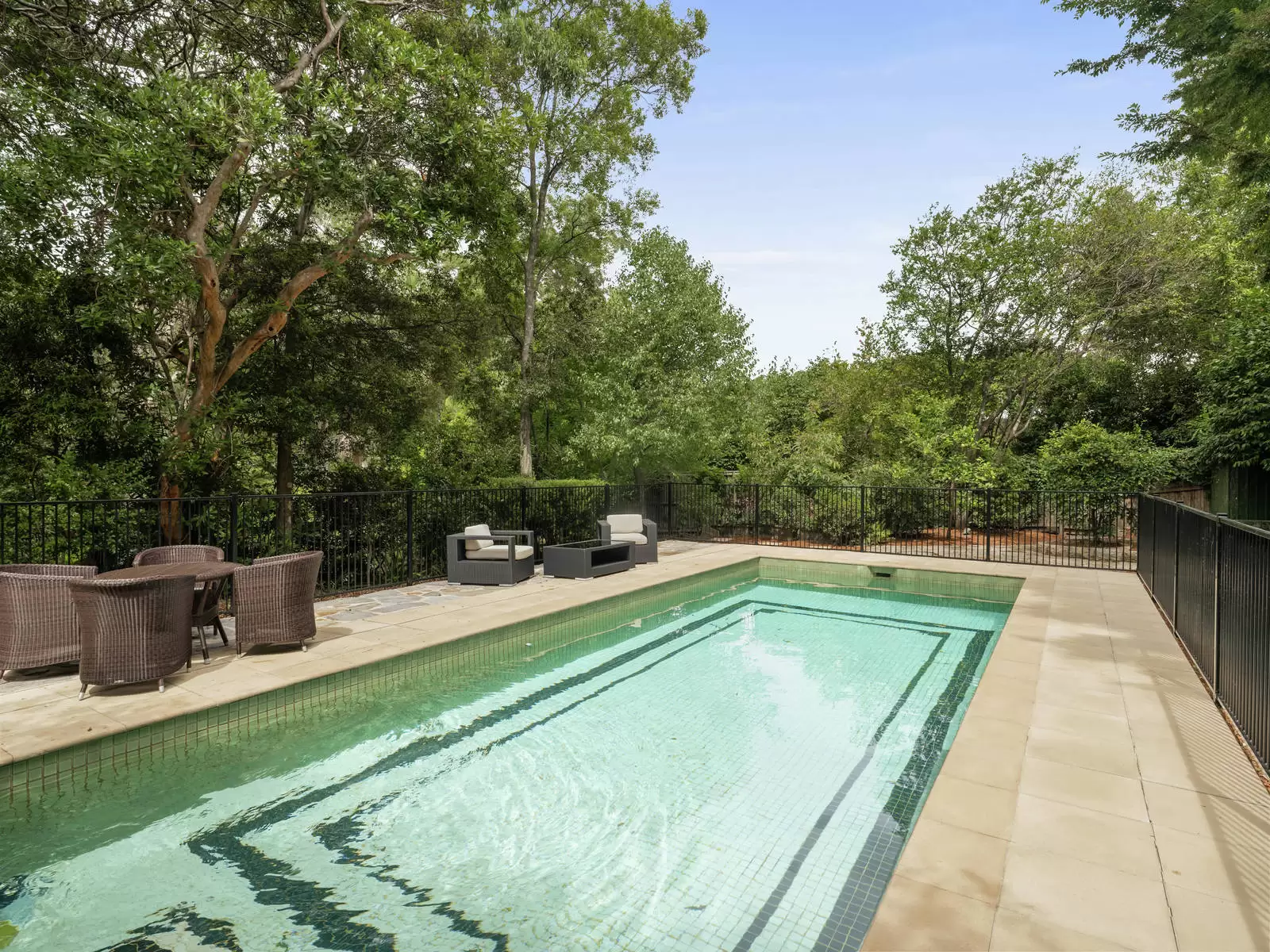 7 Orinoco Street, Pymble Sold by Sydney Sotheby's International Realty - image 13
