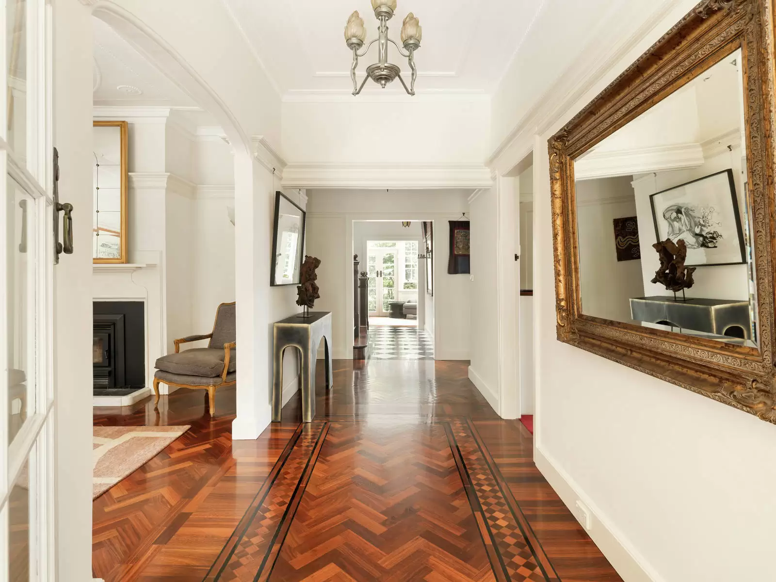7 Orinoco Street, Pymble Sold by Sydney Sotheby's International Realty - image 3