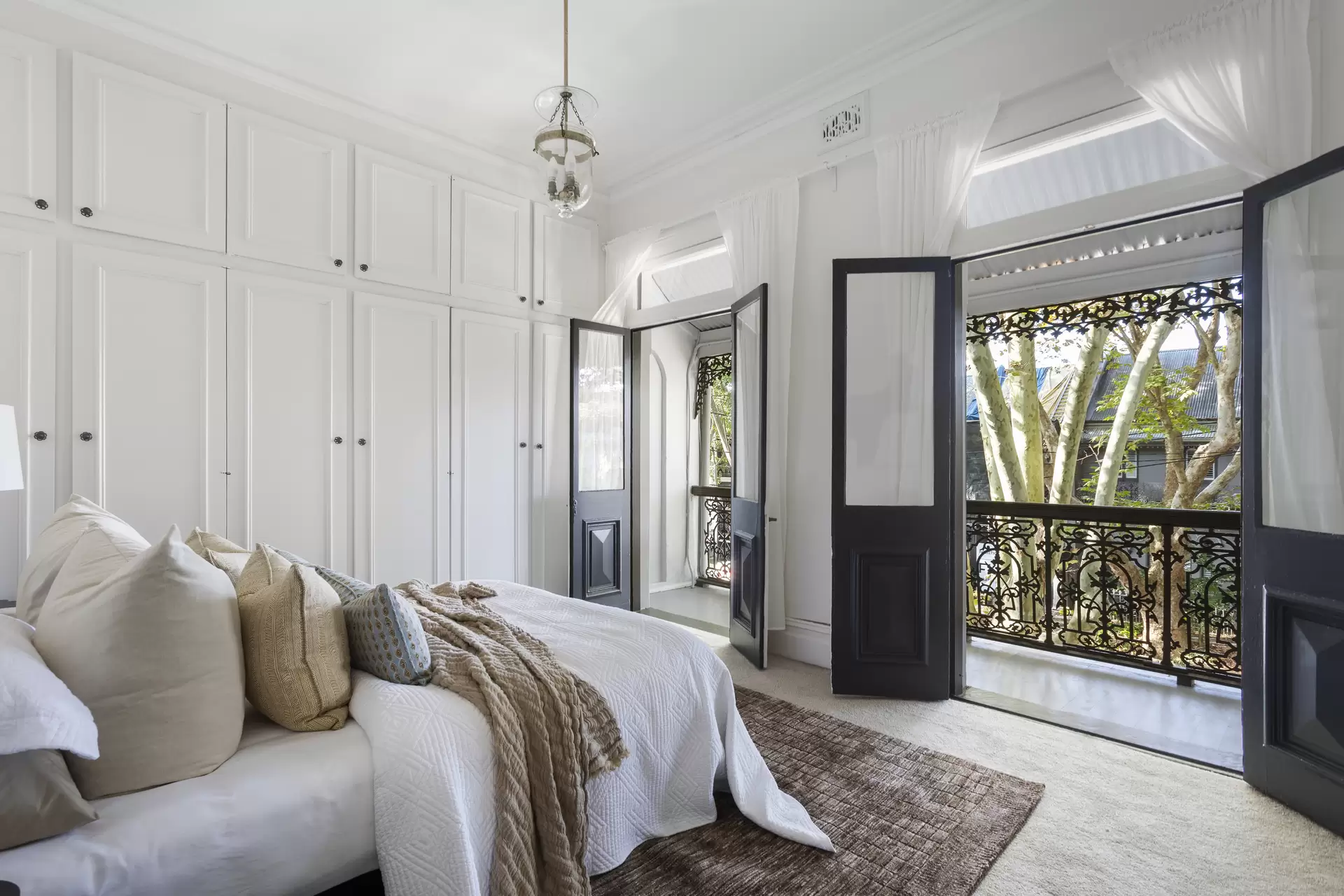 101 Paddington Street, Paddington Sold by Sydney Sotheby's International Realty - image 1