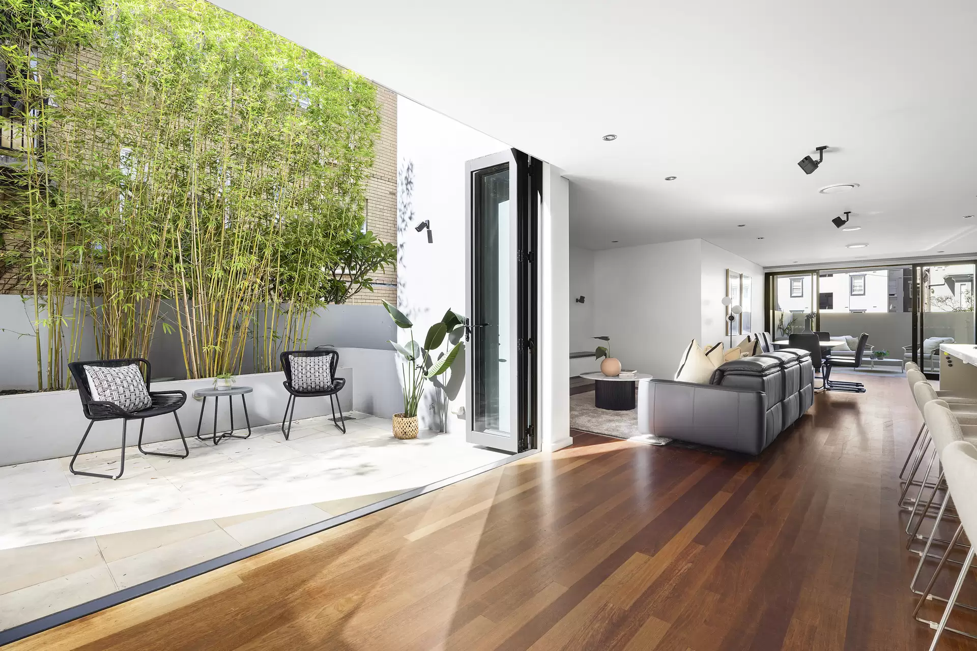 1/12 Kurrawa Avenue, Coogee Sold by Sydney Sotheby's International Realty - image 5