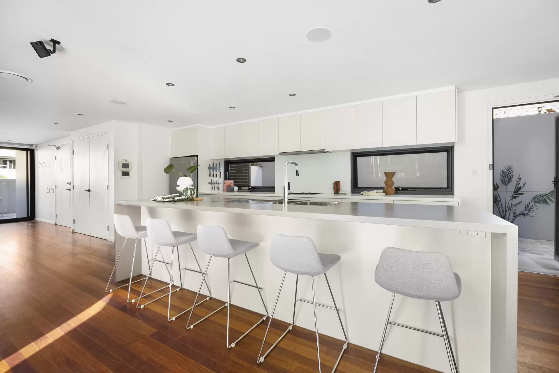 1/12 Kurrawa Avenue, Coogee Sold by Sydney Sotheby's International Realty - image 4