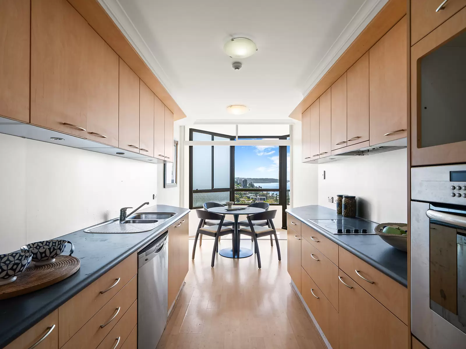 1101/170 Ocean Street, Edgecliff Sold by Sydney Sotheby's International Realty - image 4