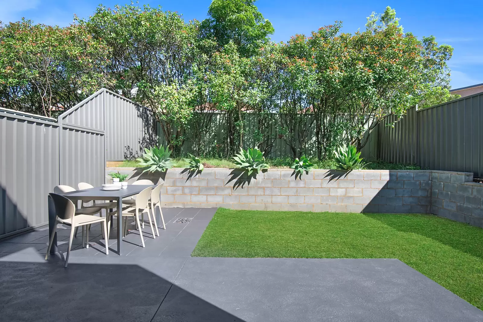 39 Charles Street, Riverwood Sold by Sydney Sotheby's International Realty - image 3