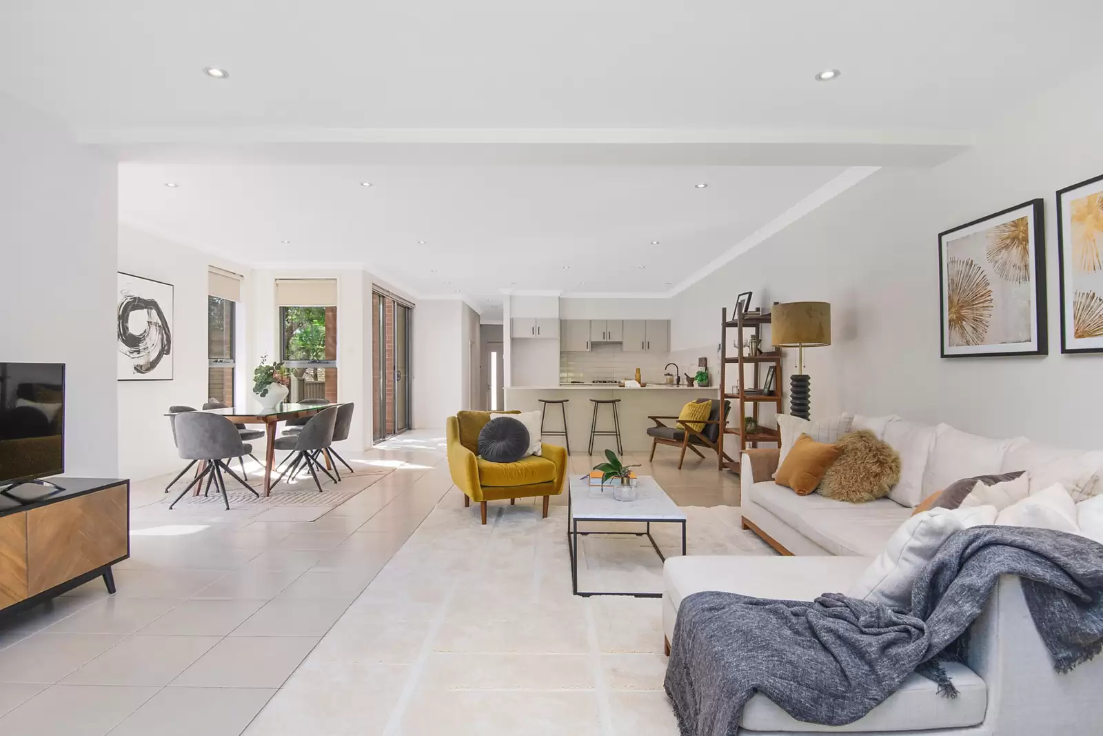 39 Charles Street, Riverwood Sold by Sydney Sotheby's International Realty - image 5
