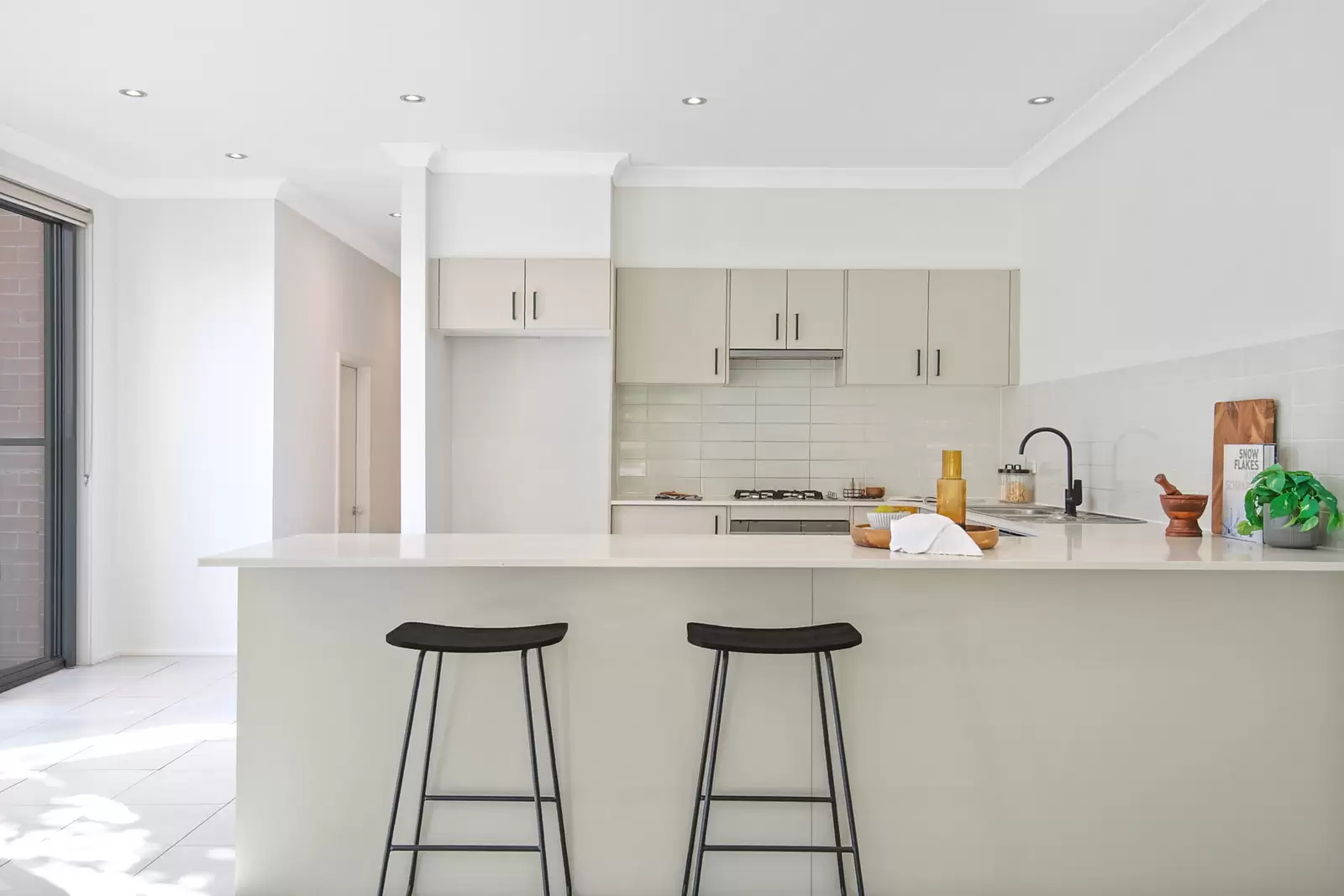39 Charles Street, Riverwood Sold by Sydney Sotheby's International Realty - image 6