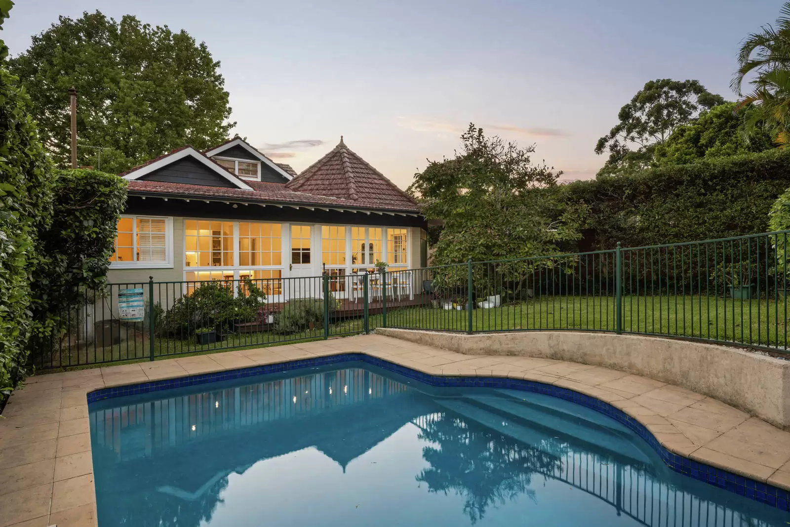 87 Spencer Road, Killara Sold by Sydney Sotheby's International Realty - image 1