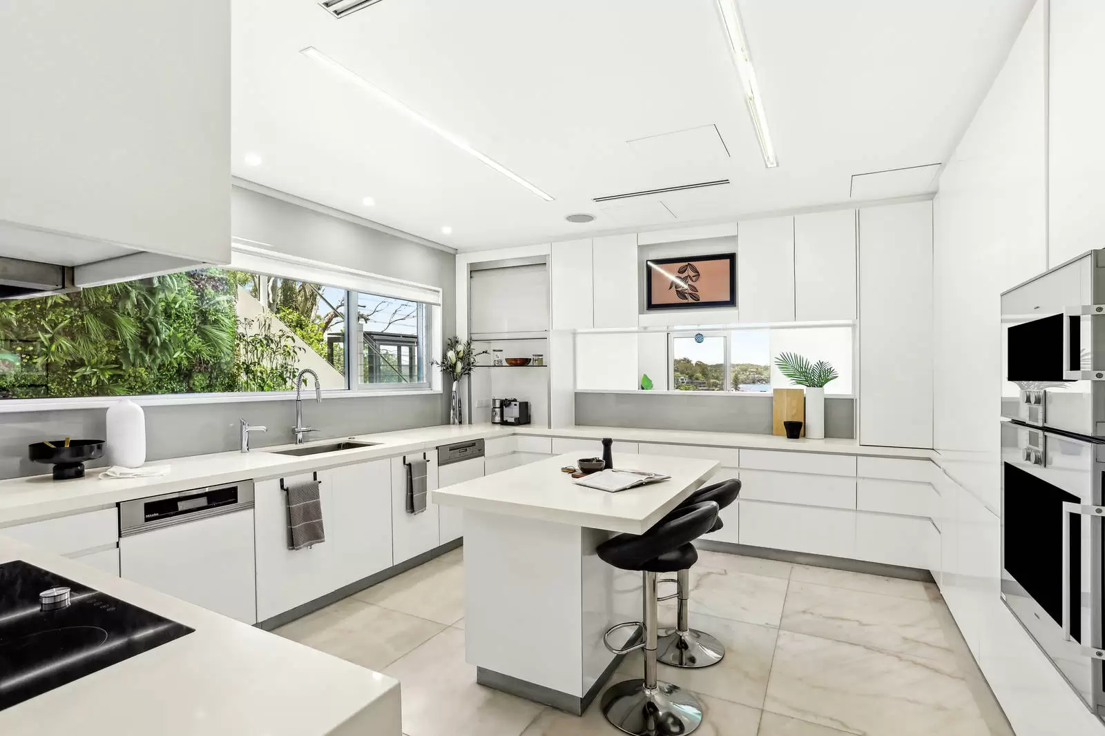 165 Stuart Street, Blakehurst Leased by Sydney Sotheby's International Realty - image 5