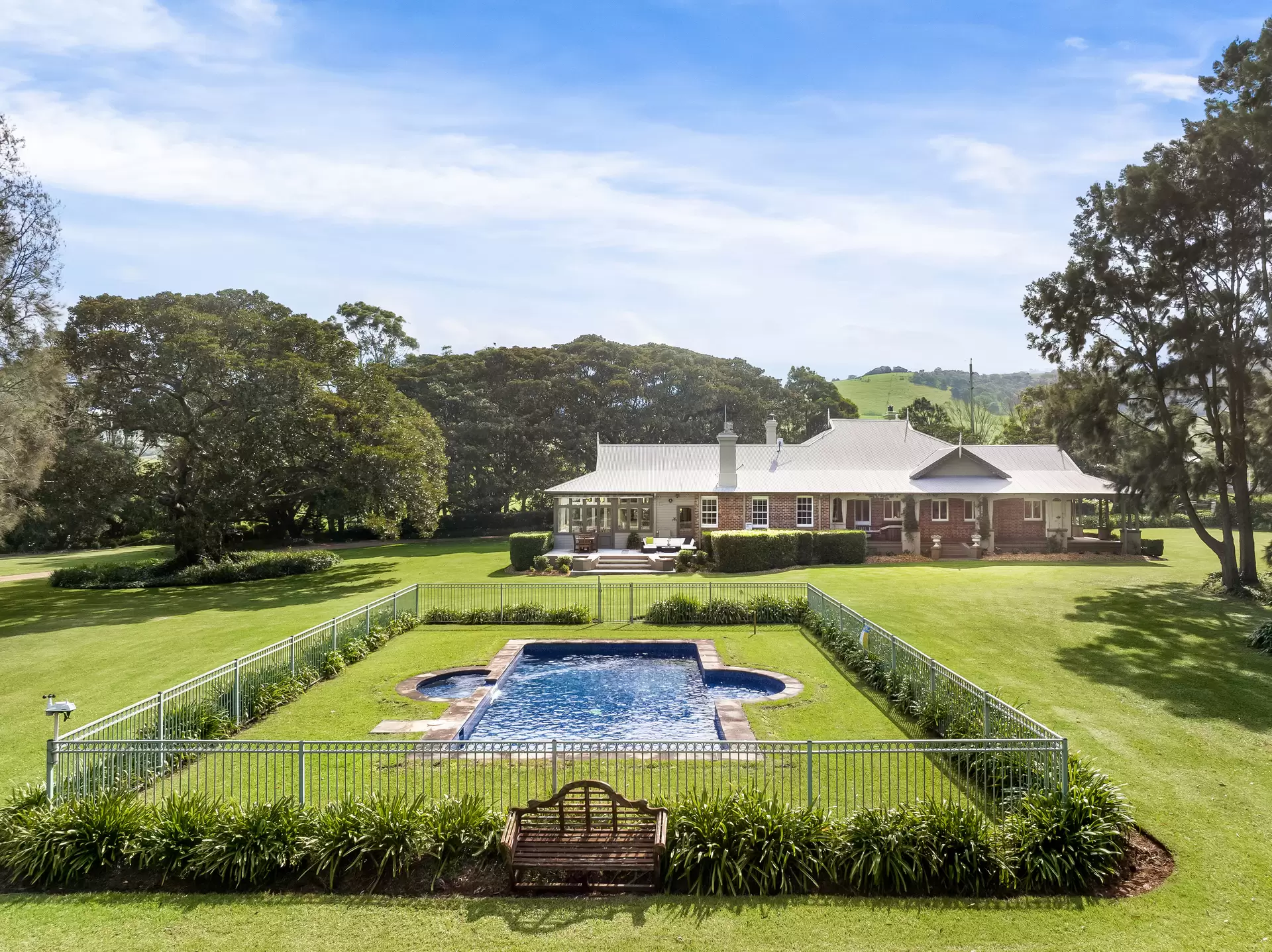 73 Rose Valley Road, Rose Valley Sold by Sydney Sotheby's International Realty - image 1