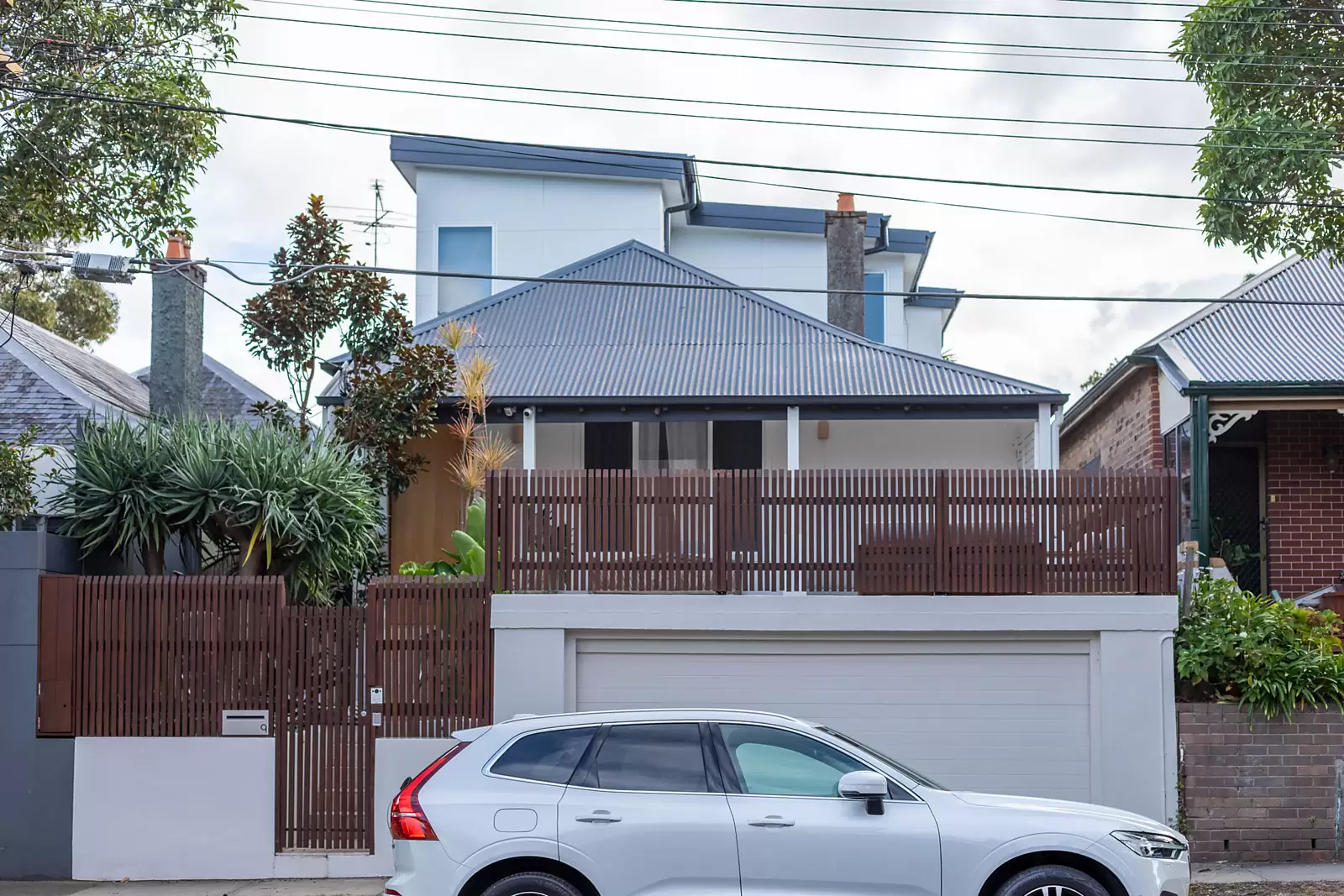 9 Bream Street, Coogee Sold by Sydney Sotheby's International Realty - image 1