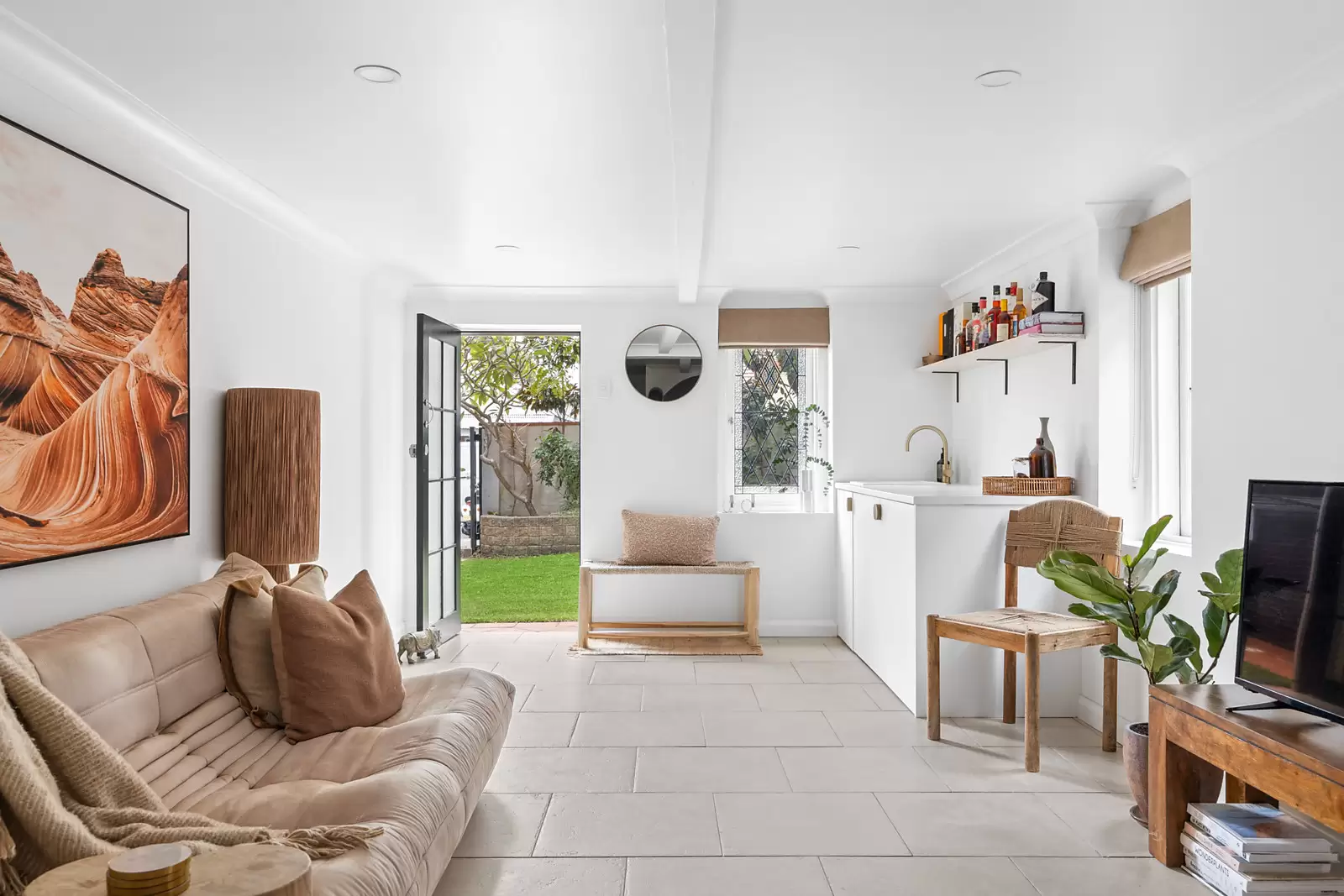 2/74 Coogee Bay Road, Randwick Sold by Sydney Sotheby's International Realty - image 8