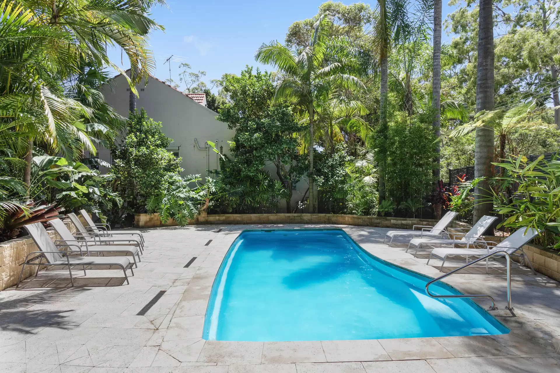 26/400 Glenmore Road, Paddington Sold by Sydney Sotheby's International Realty - image 1