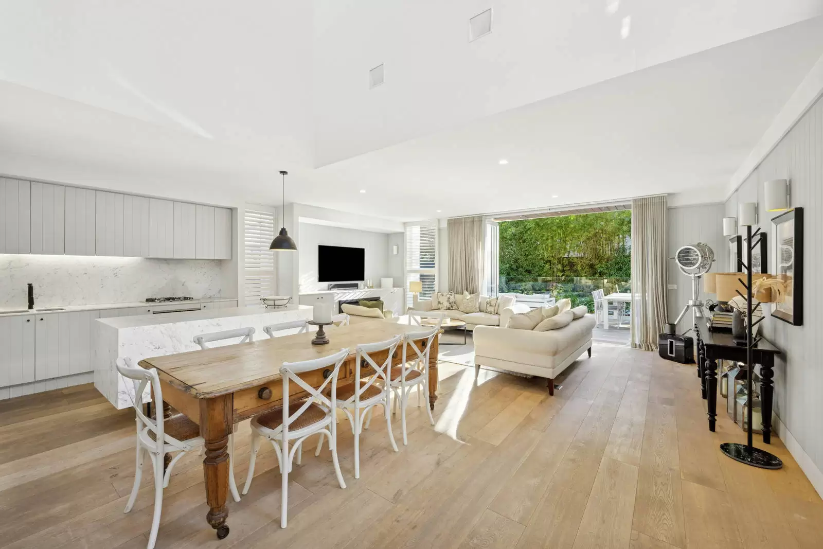 14 Pearce Street, Double Bay Leased by Sydney Sotheby's International Realty - image 7
