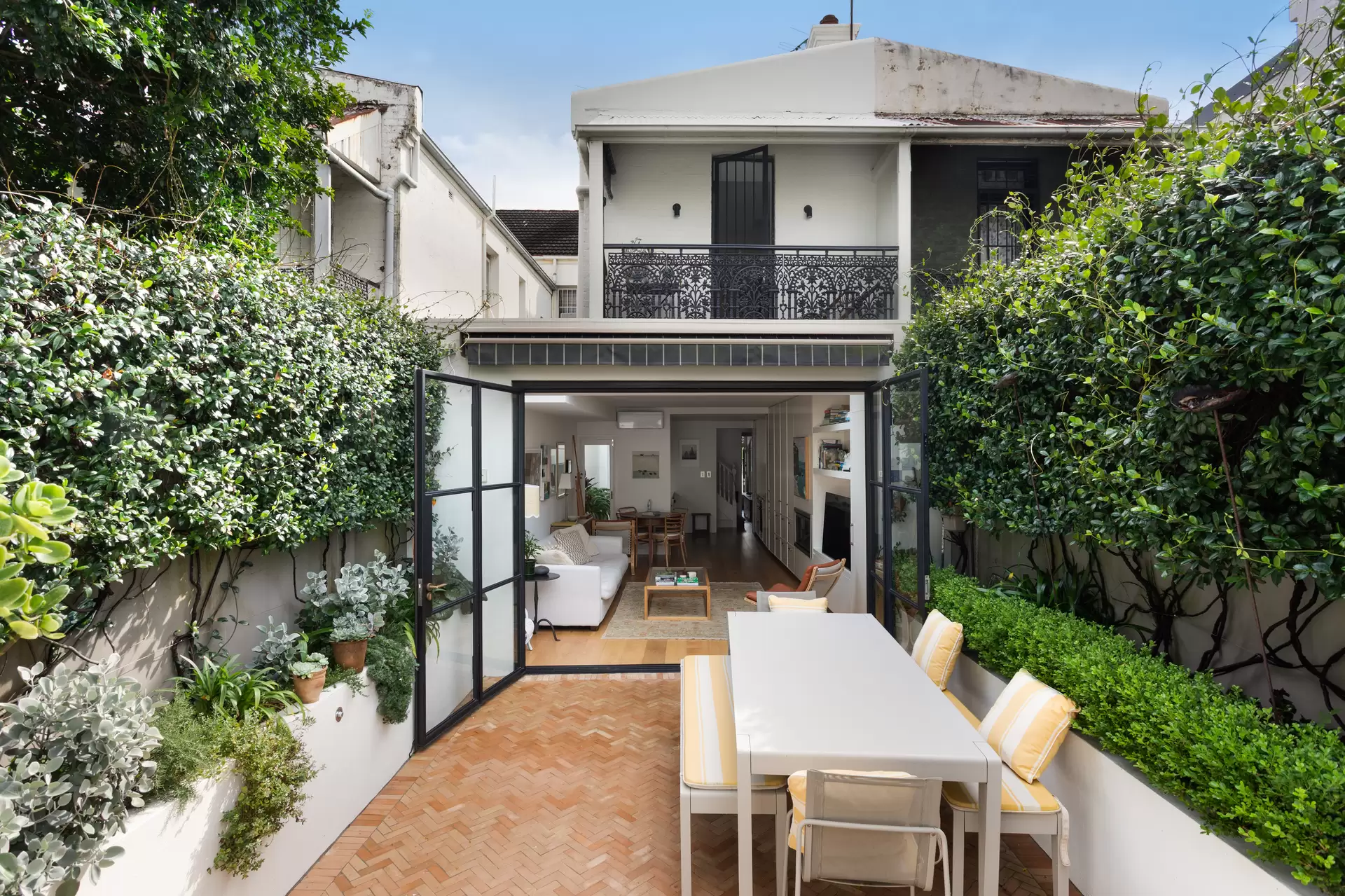 35 Gurner Street, Paddington Sold by Sydney Sotheby's International Realty - image 1