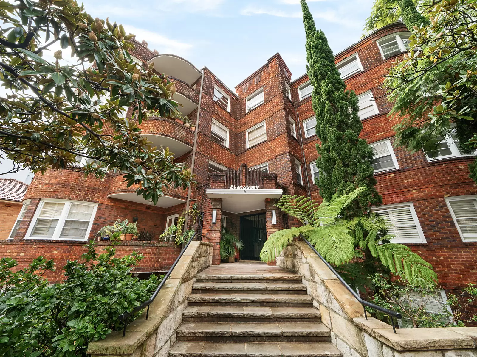 1/6-8 Ithaca Road, Elizabeth Bay Sold by Sydney Sotheby's International Realty - image 11