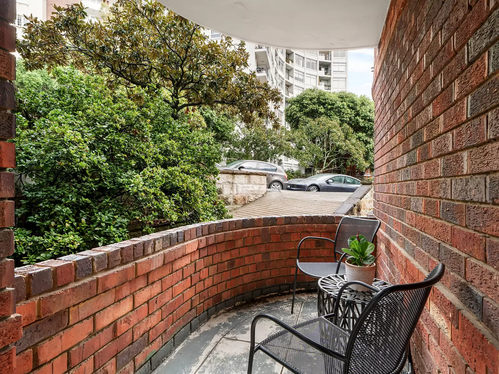 1/6-8 Ithaca Road, Elizabeth Bay Sold by Sydney Sotheby's International Realty - image 5