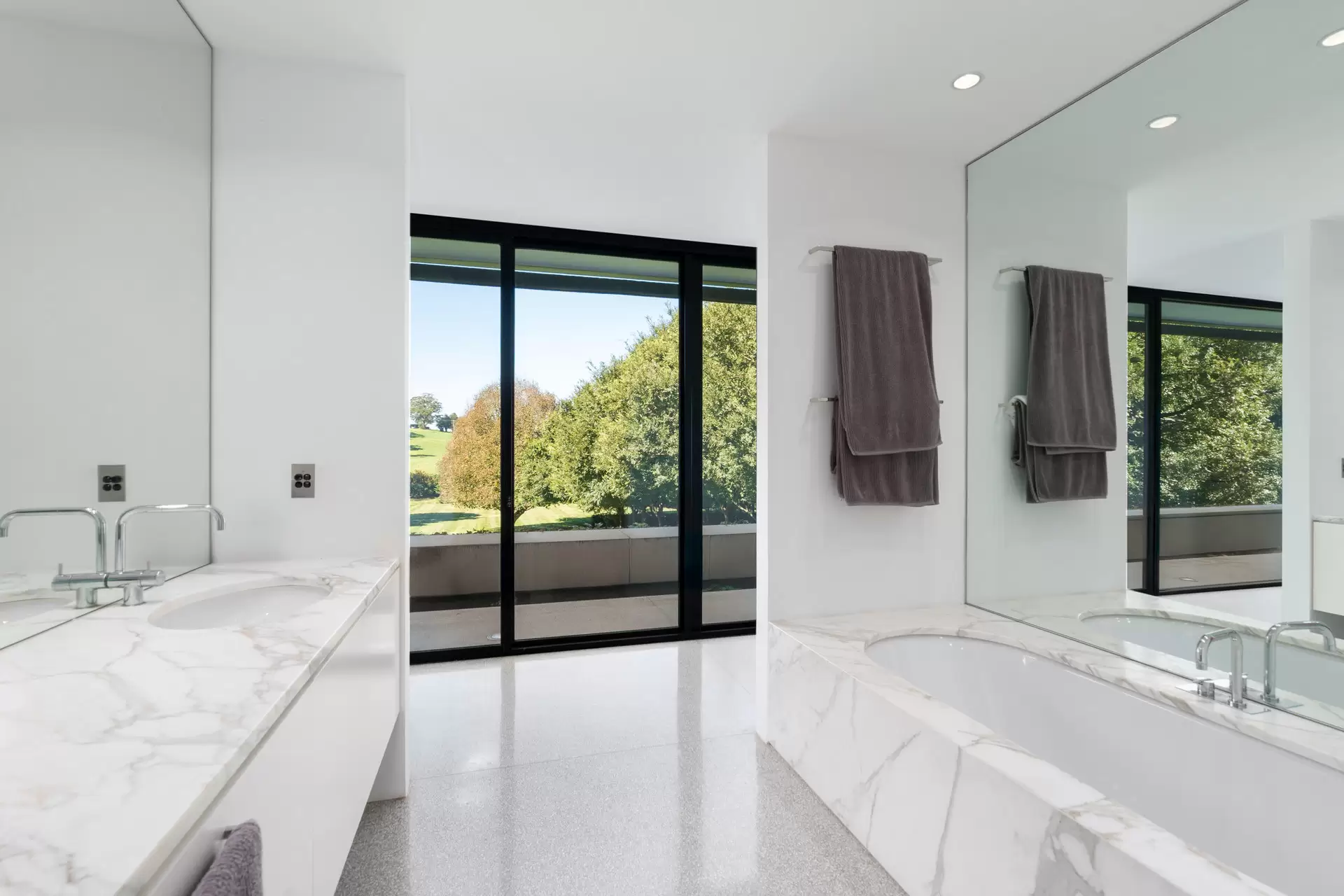 Wildes Meadow Sold by Sydney Sotheby's International Realty - image 12