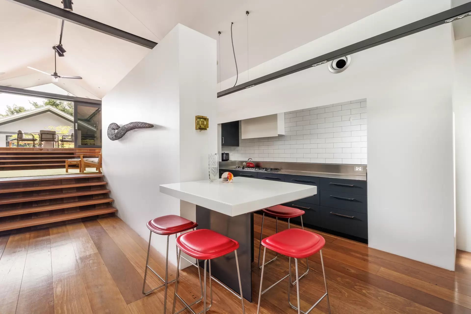 464 Bourke Street, Surry Hills Sold by Sydney Sotheby's International Realty - image 1