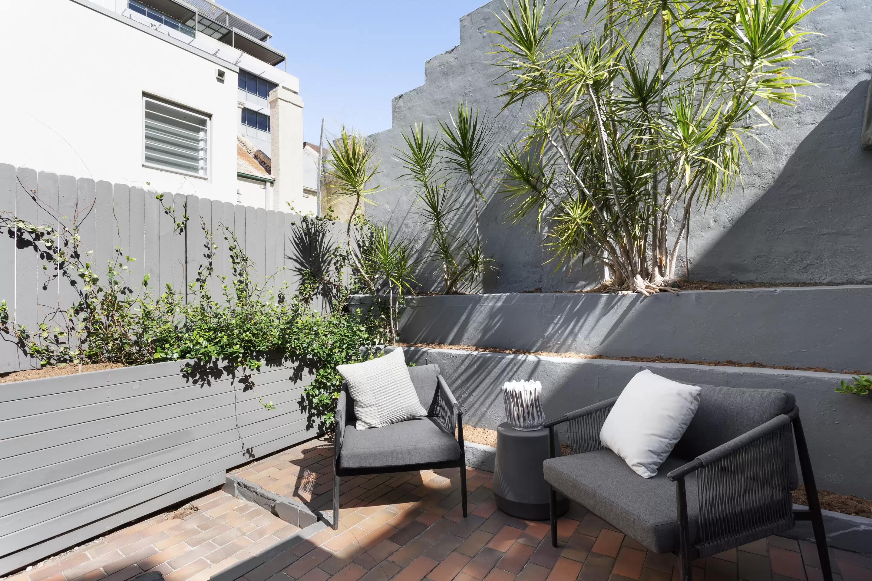 104 Surrey Street, Darlinghurst Sold by Sydney Sotheby's International Realty - image 3