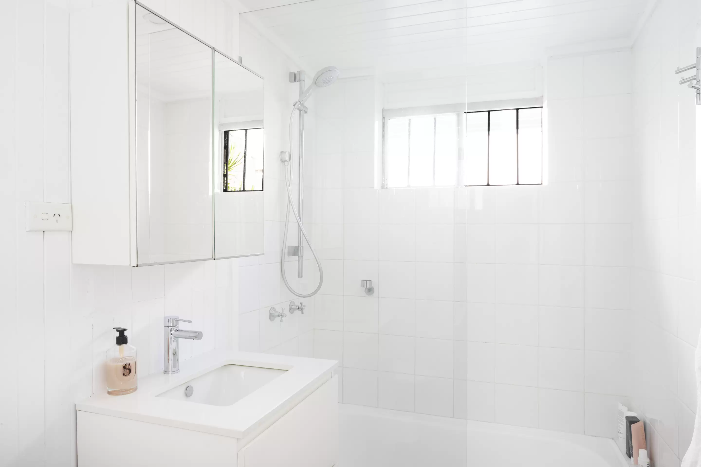 104 Surrey Street, Darlinghurst Sold by Sydney Sotheby's International Realty - image 7
