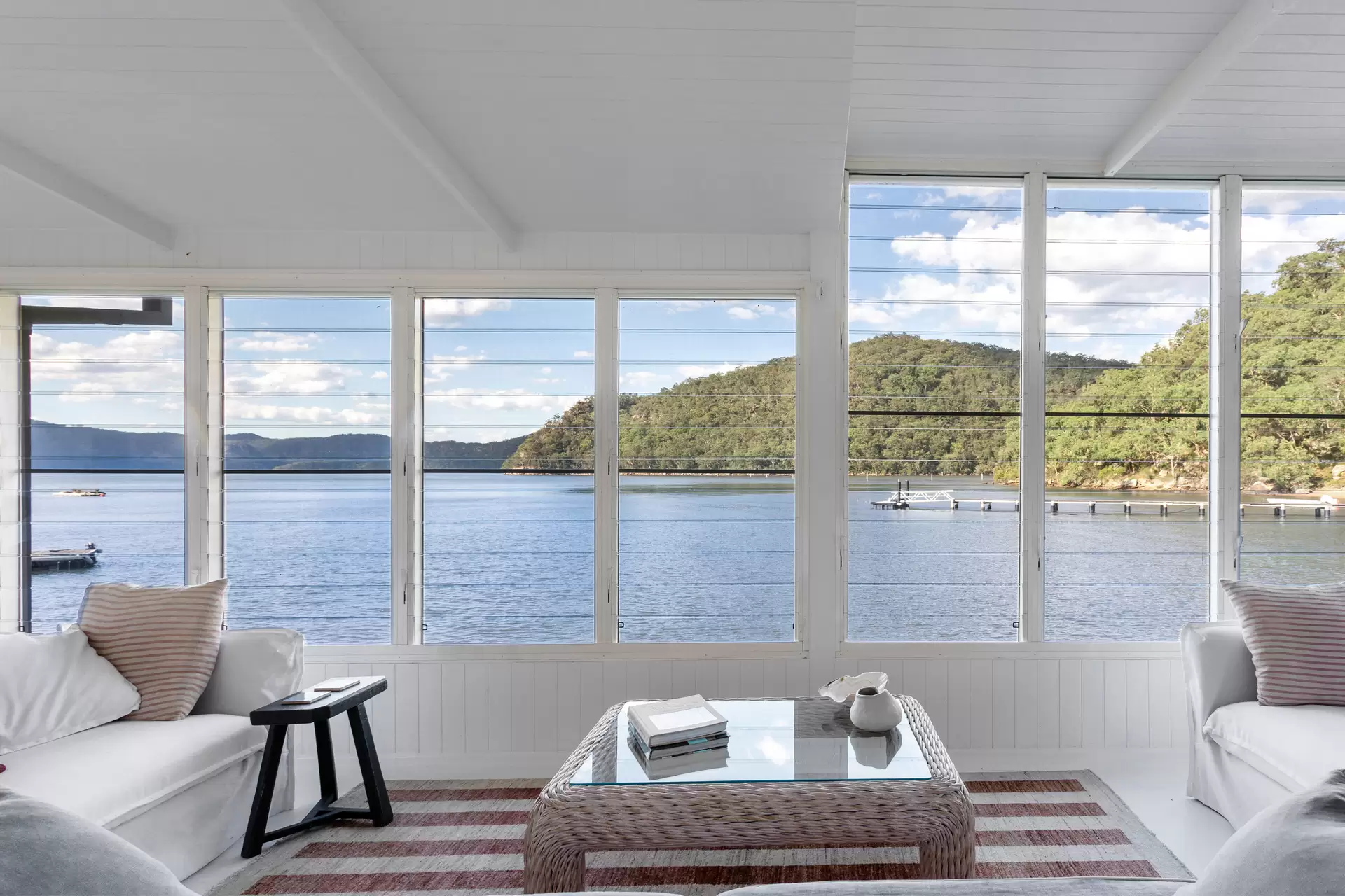 4 Sunny Corner, Berowra Waters Sold by Sydney Sotheby's International Realty - image 1