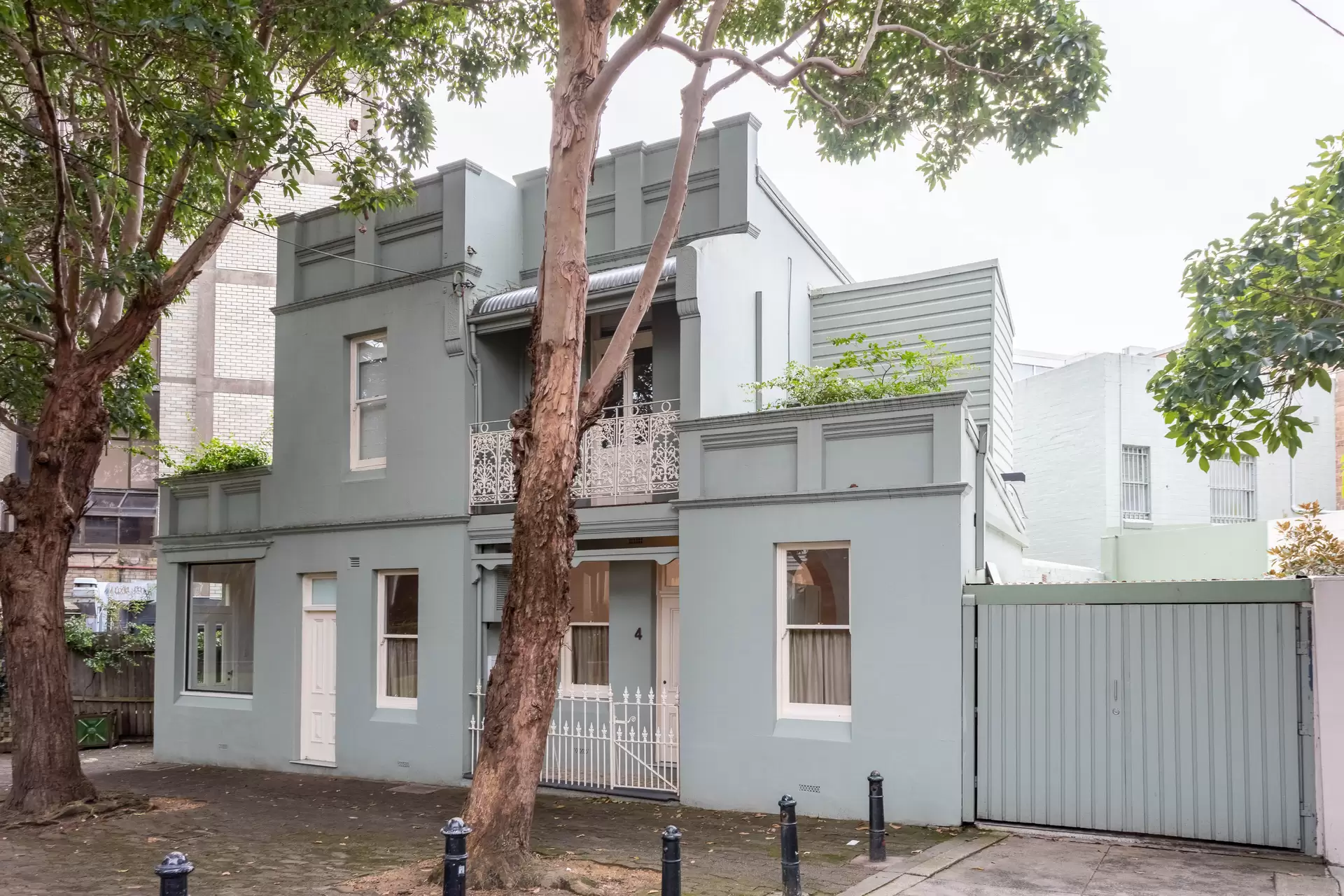 2-4 Regent Street, Paddington Sold by Sydney Sotheby's International Realty - image 1