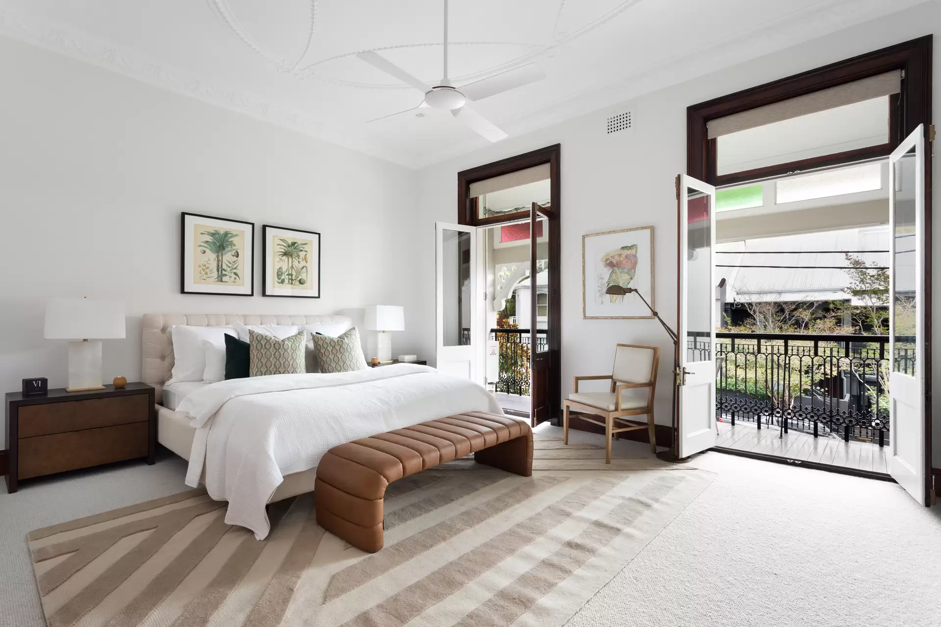 85 Jersey Road, Woollahra Sold by Sydney Sotheby's International Realty - image 1