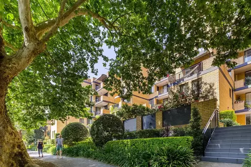 7/758 Bourke Street, Redfern Sold by Sydney Sotheby's International Realty