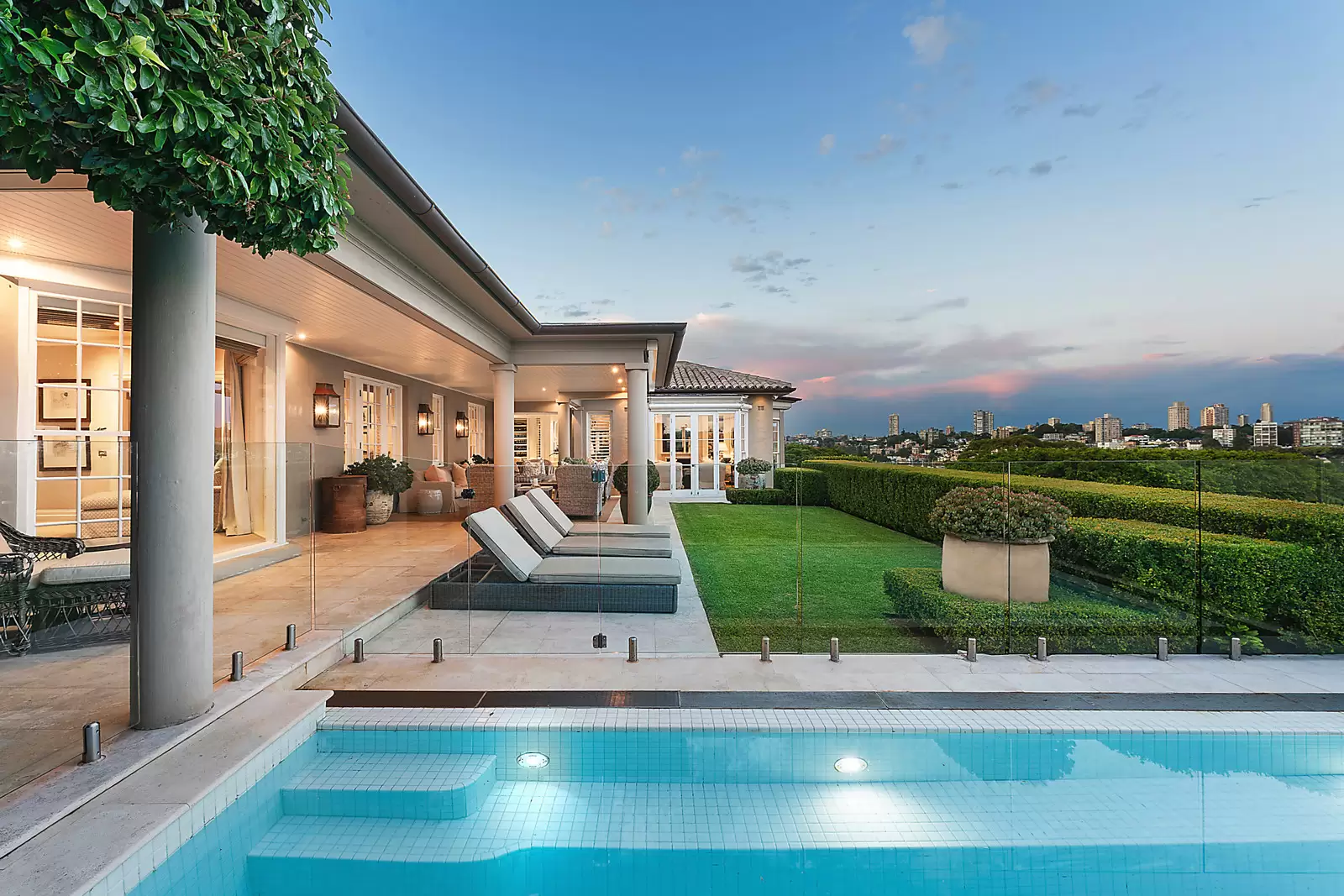 69 Wolseley Road, Point Piper Sold by Sydney Sotheby's International Realty - image 2