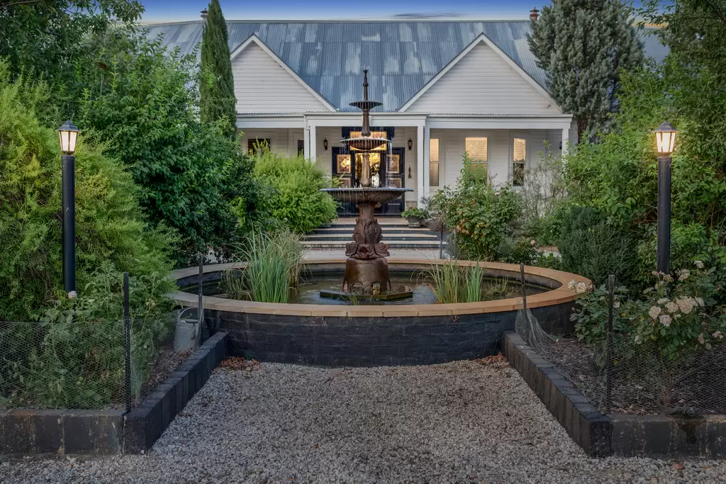 Medway For Sale by Sydney Sotheby's International Realty