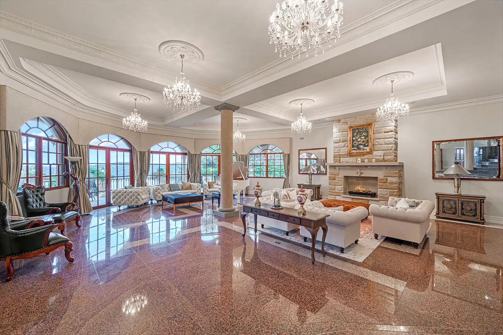 68 Minkara Road, Bayview For Sale by Sydney Sotheby's International Realty - image 8