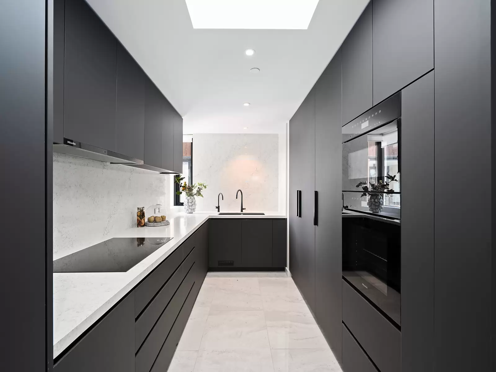8/268 Old South Head Road, Bellevue Hill Sold by Sydney Sotheby's International Realty - image 2