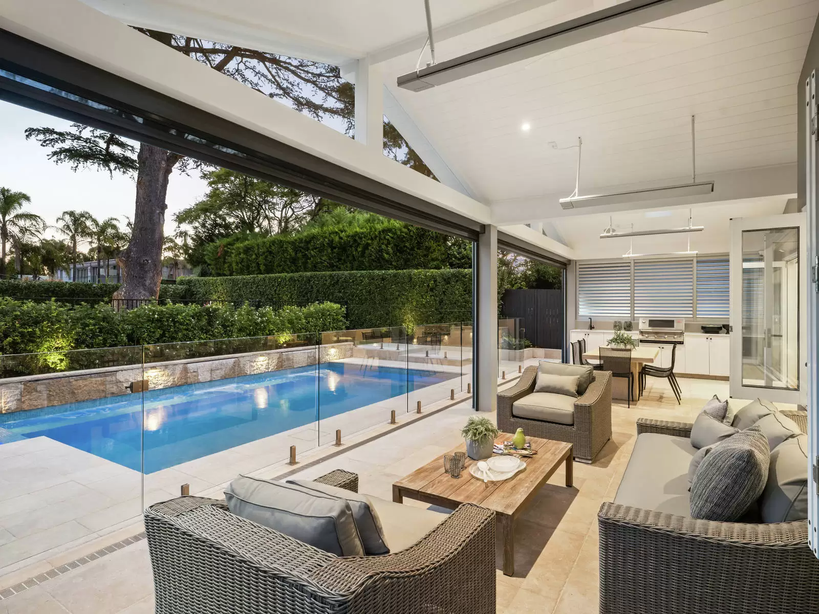 20 Cook Road, Killara Sold by Sydney Sotheby's International Realty - image 2