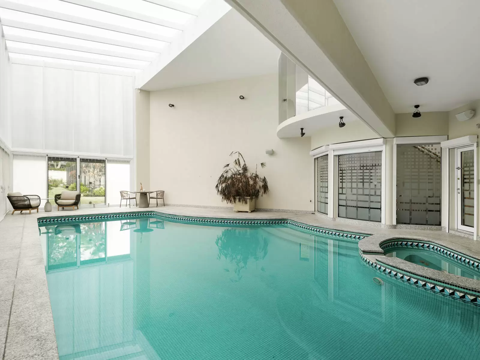 8 Saiala Road, East Killara Sold by Sydney Sotheby's International Realty - image 3