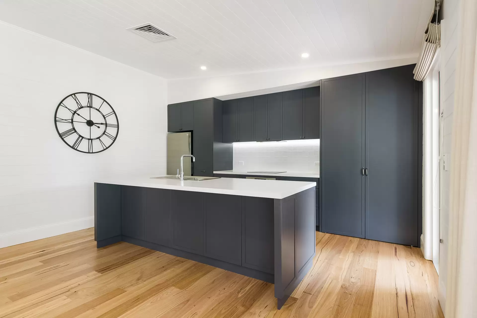 24 Hoddle Street, Robertson Sold by Sydney Sotheby's International Realty - image 3