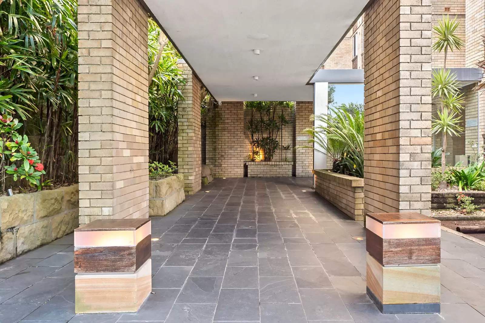 32/16-18 Eastbourne Road, Darling Point Sold by Sydney Sotheby's International Realty - image 14