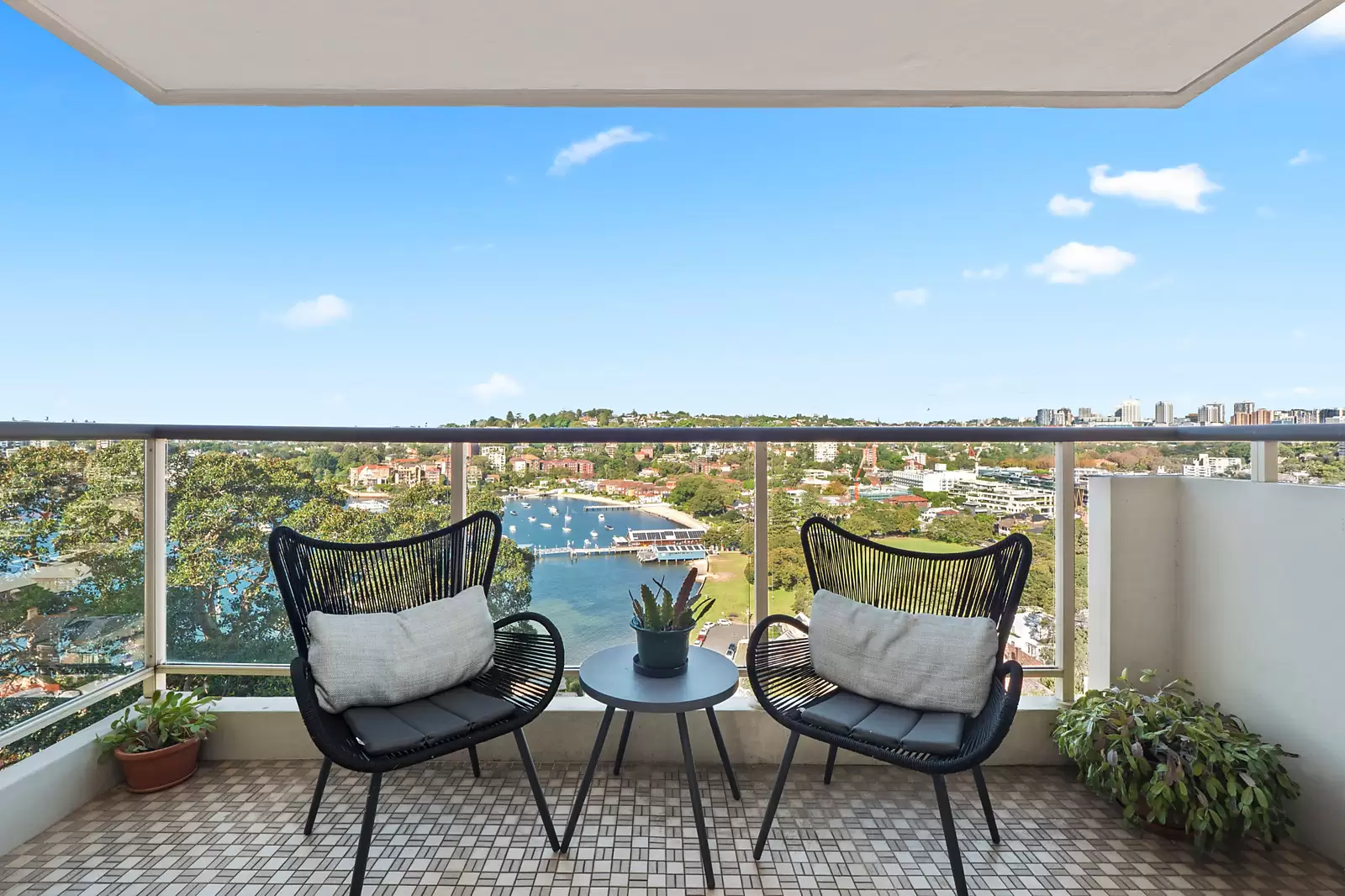 32/16-18 Eastbourne Road, Darling Point Sold by Sydney Sotheby's International Realty - image 4