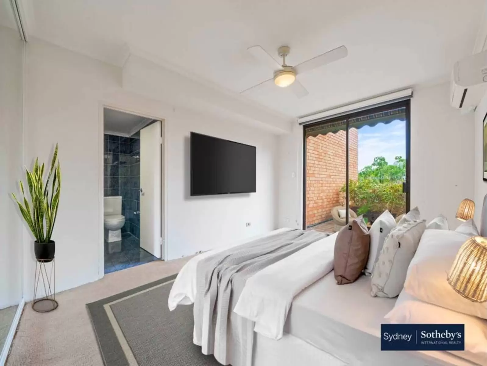 8/120A Clovelly Road, Randwick Leased by Sydney Sotheby's International Realty - image 4