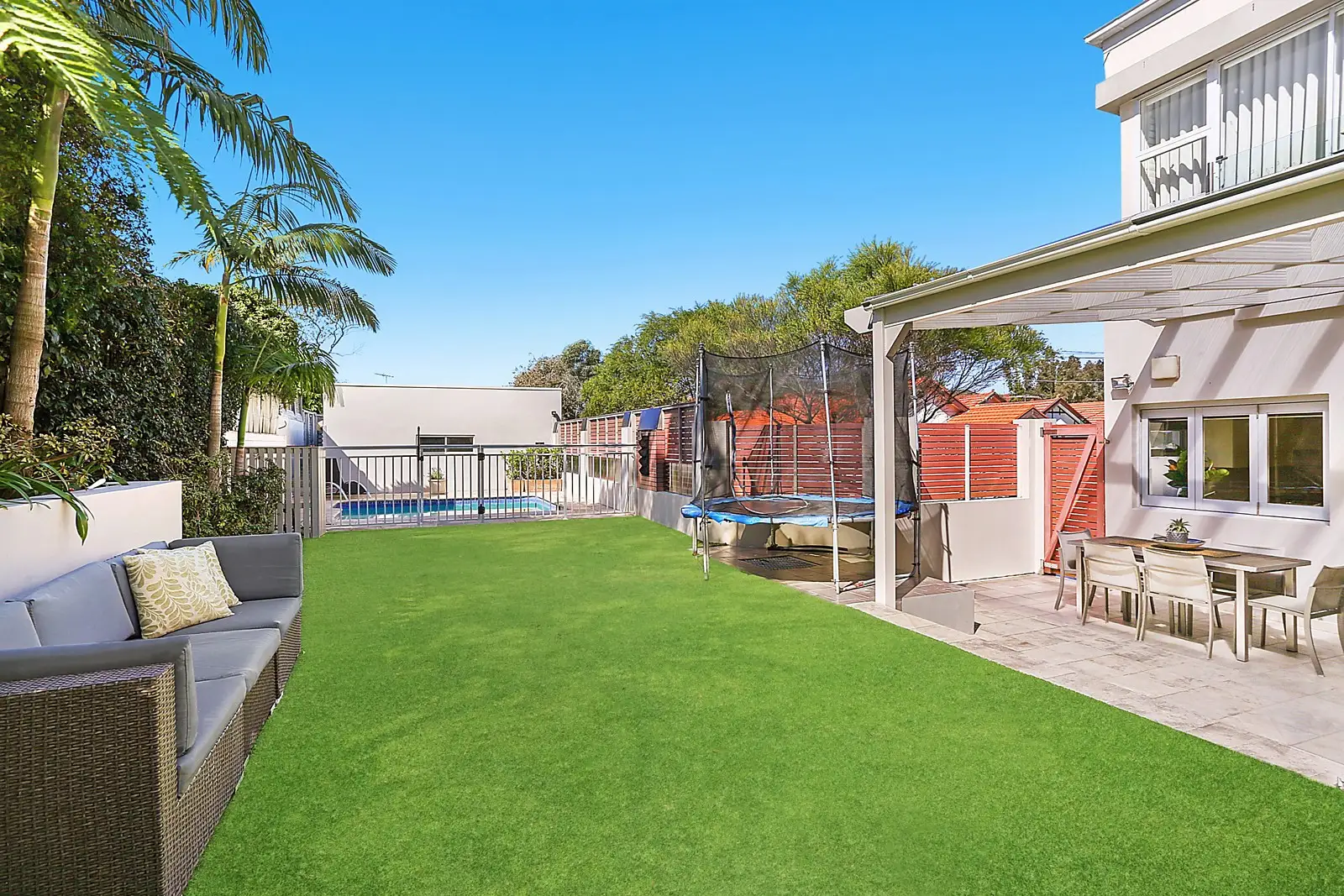 26b Patterson Street, North Bondi Sold by Sydney Sotheby's International Realty - image 1